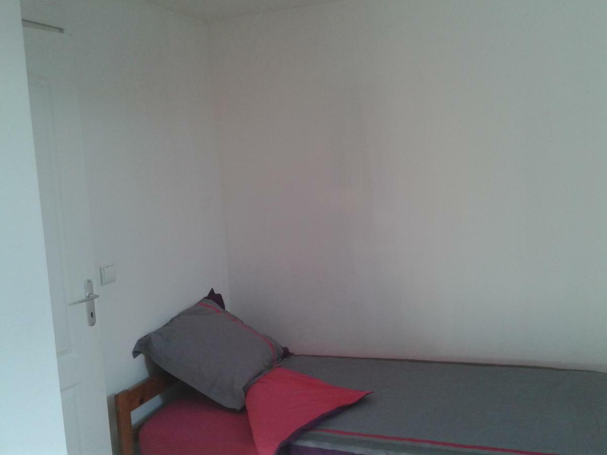 Le Bon Air Est Dans Le Pre Apartment Champagnac  Bagian luar foto