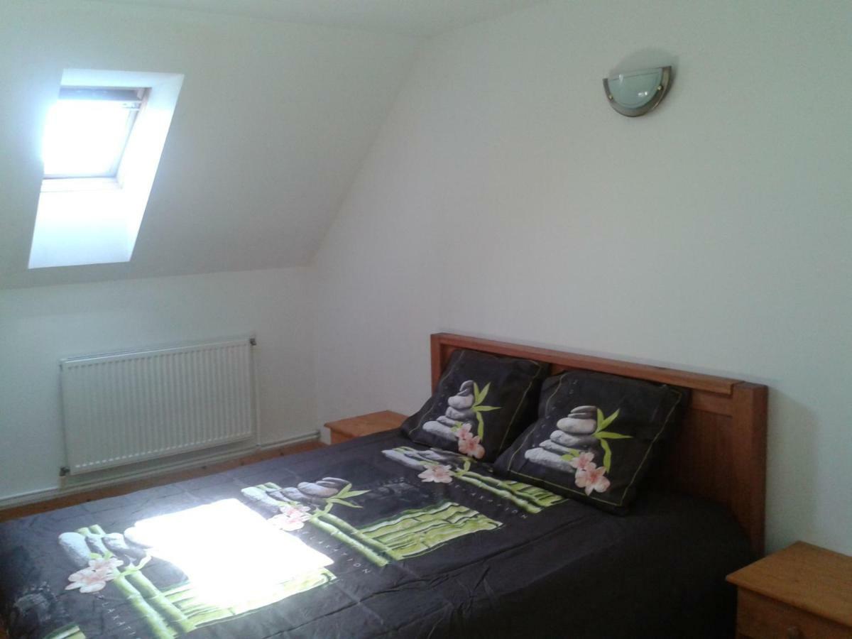 Le Bon Air Est Dans Le Pre Apartment Champagnac  Bagian luar foto